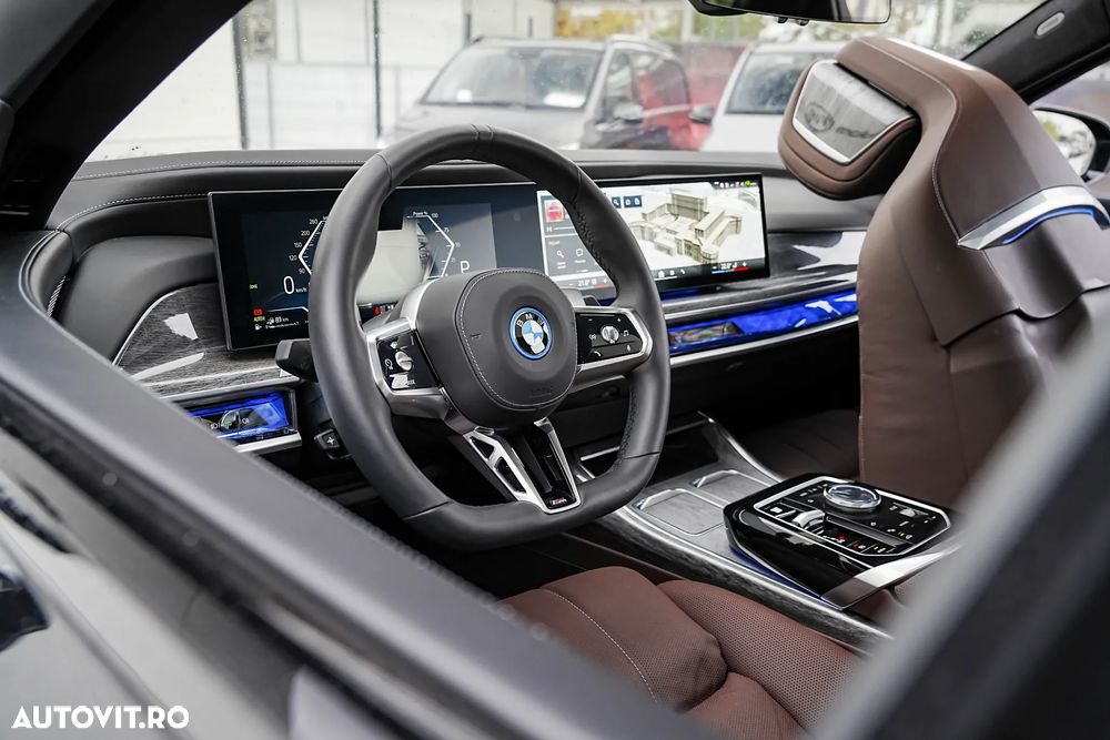 BMW Seria 7 750e xDrive - 10