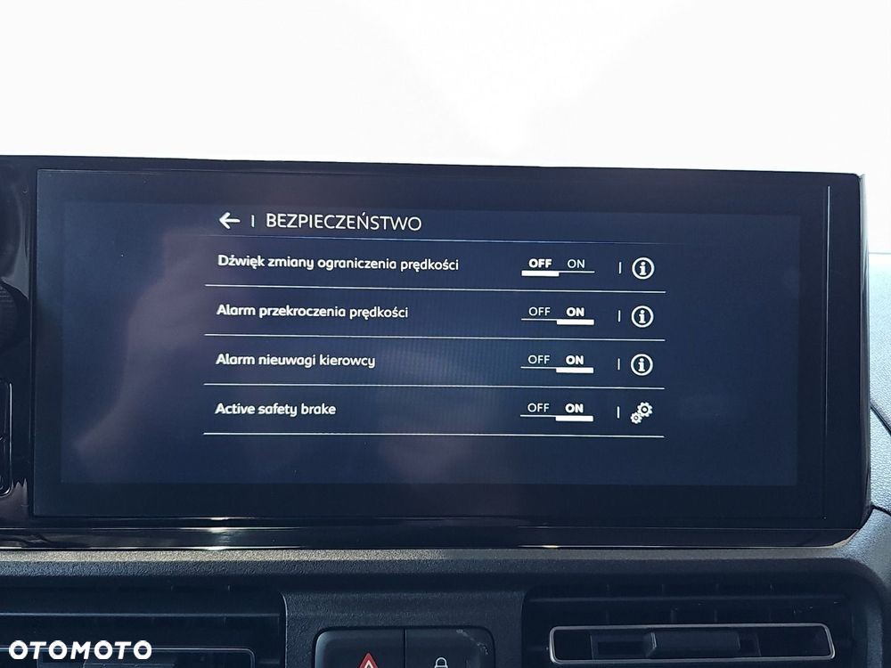 Toyota PROACE CITY - 12