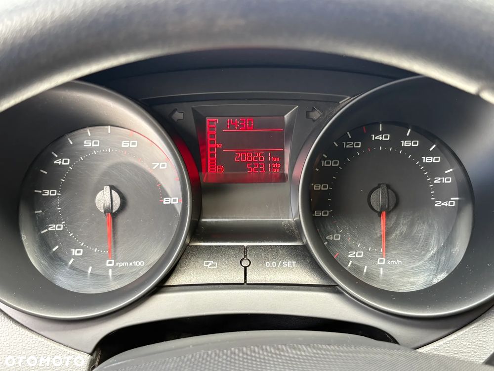 Seat Ibiza 1.4 16V Style - 11
