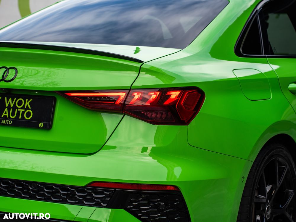 Audi RS3 TFSI quattro S tronic - 18