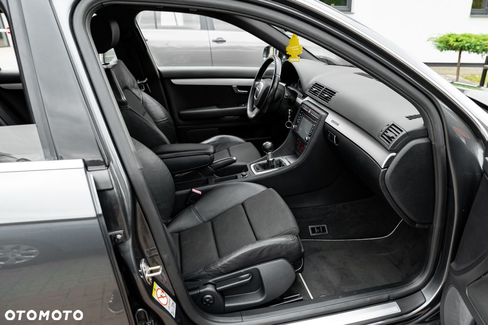 Audi A4 Avant 2.0T FSI Quattro - 20