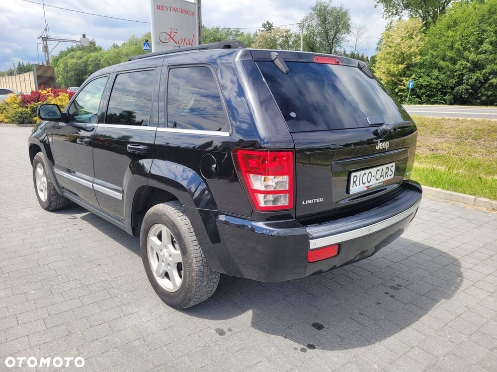 Jeep Grand Cherokee - 8