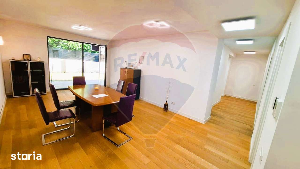 Apartament cu 4 camere de închiriat- Piata Constitutiei — fotografia 1