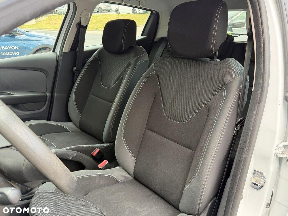Renault Clio 1.5 dCi Life - 11
