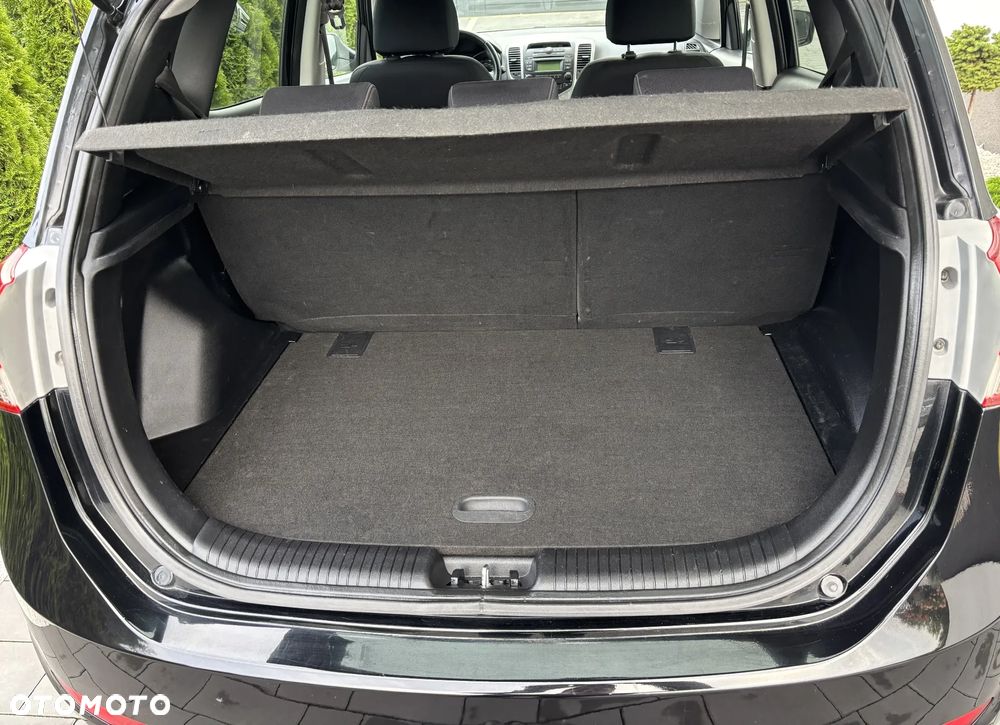 Hyundai ix20 1.6 Premium - 16
