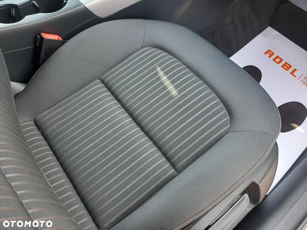 Audi A4 Avant 2.0 TDI DPF Attraction - 29