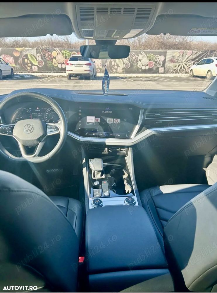 Volkswagen Touareg V6 TDI Elegance - 6