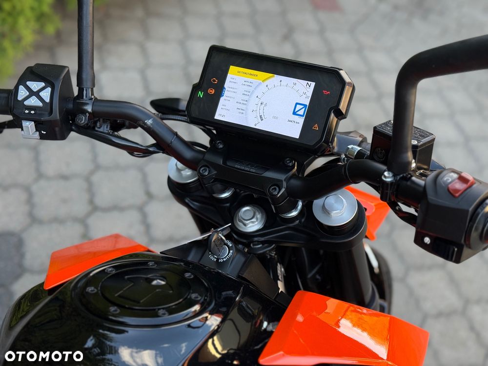 KTM Duke - 22