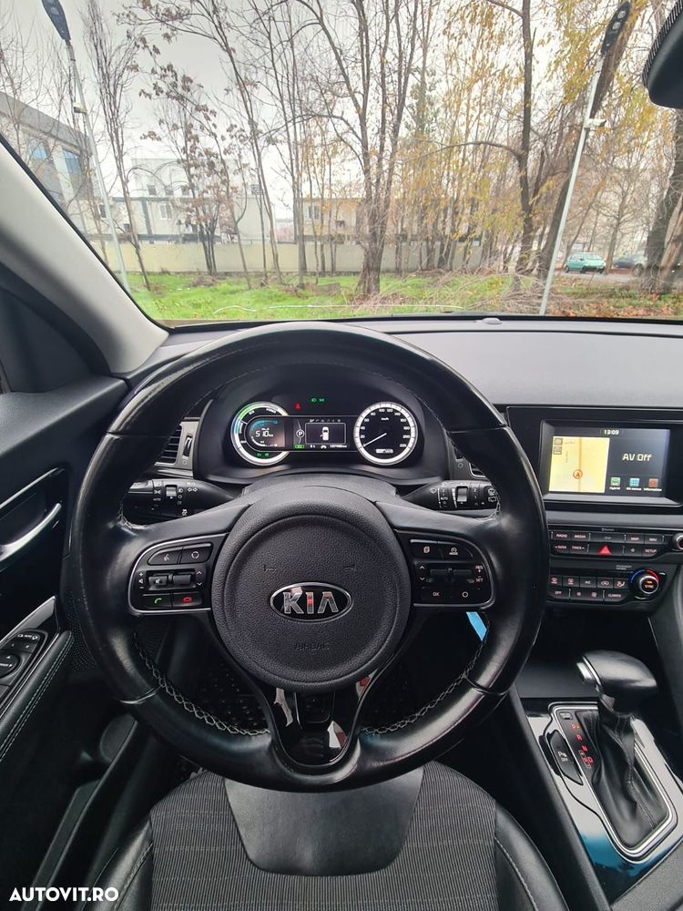 Kia Niro 1.6 GDI 6DCT PHEV Comfort - 11
