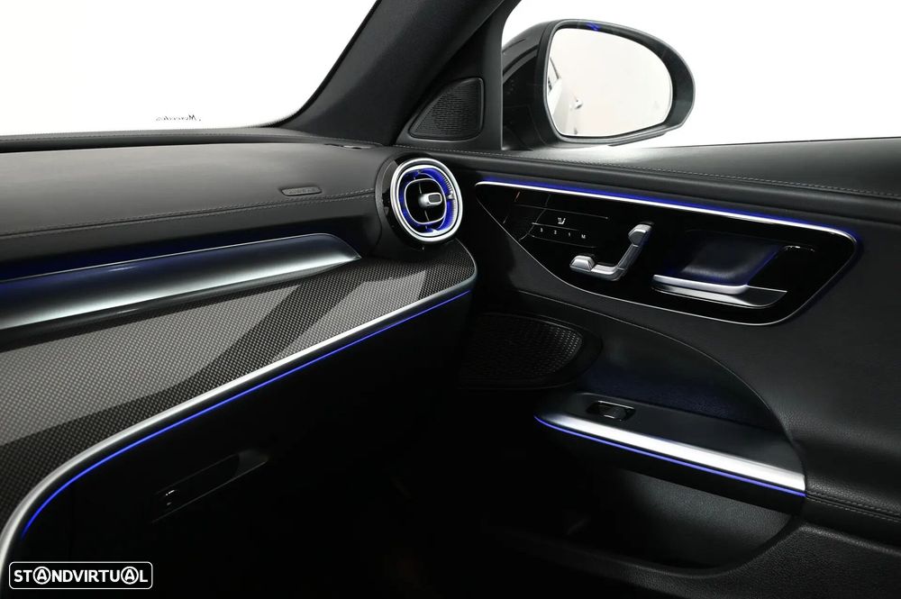 Mercedes-Benz C 300 d AMG Line - 27