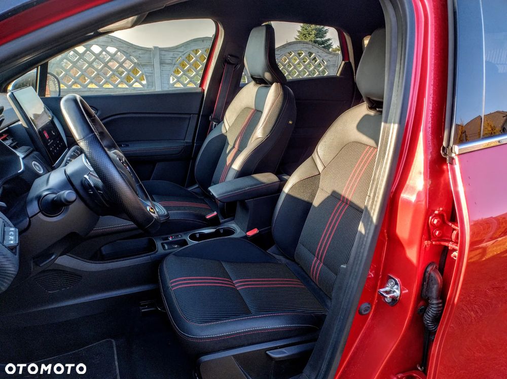 Renault Captur TCe Mild Hybrid 160 EDC GPF R.S LINE - 9