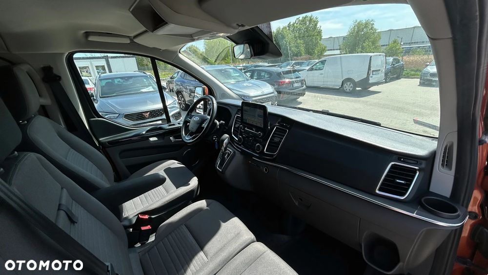 Ford Tourneo Custom 2.0 TDCi L2 Titanium SelectShift - 23