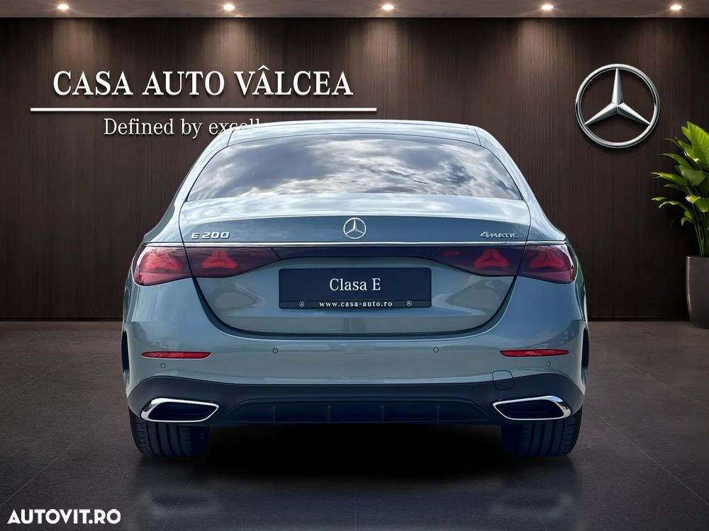 Mercedes-Benz E 200 MHEV 4MATIC Aut. - 4