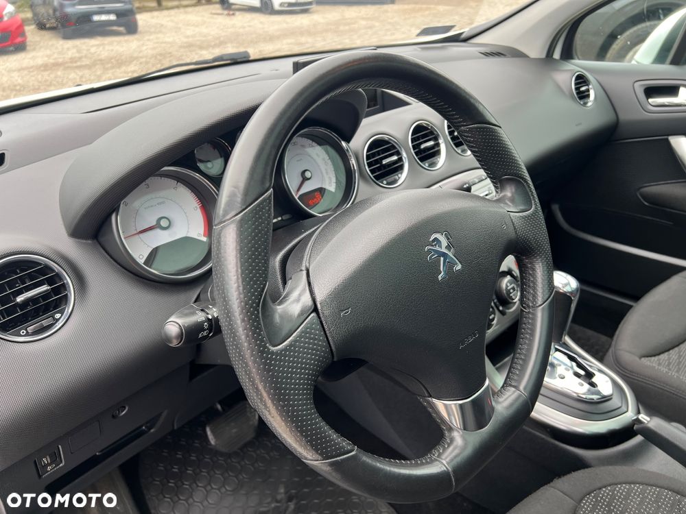 Peugeot 308 - 23