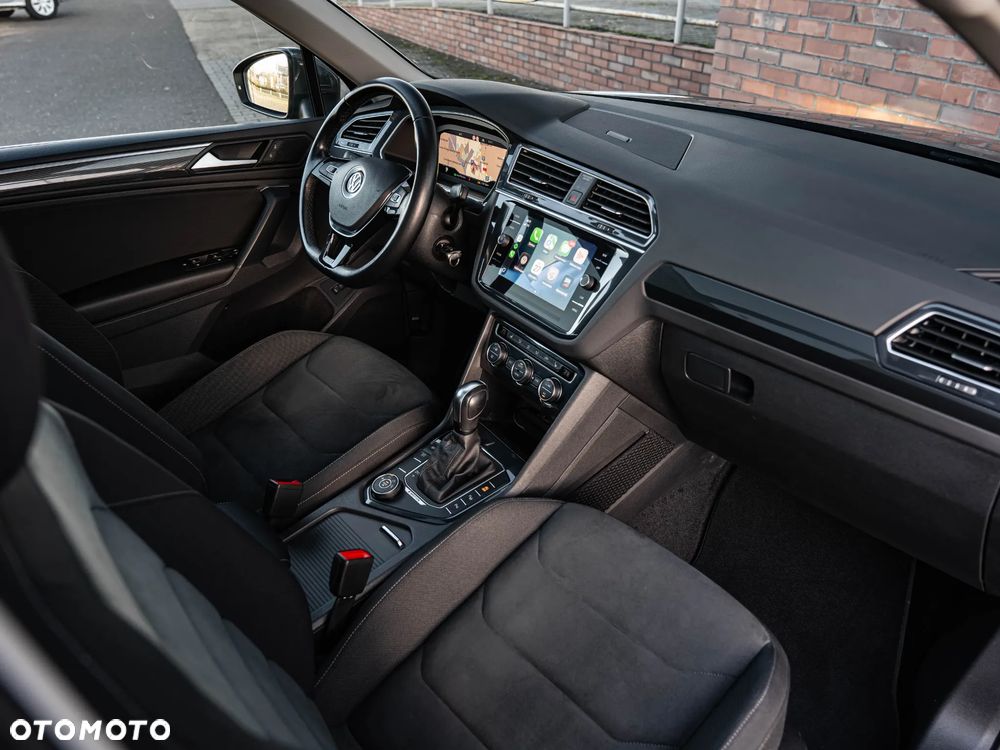 Volkswagen Tiguan - 24
