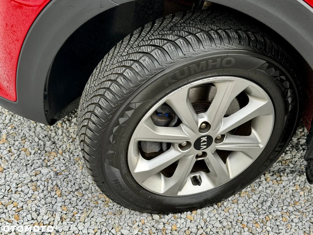 Kia Stonic - 33