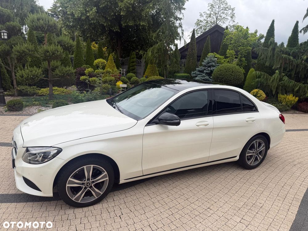 Mercedes-Benz Klasa C 200 9G-TRONIC Exclusive - 11