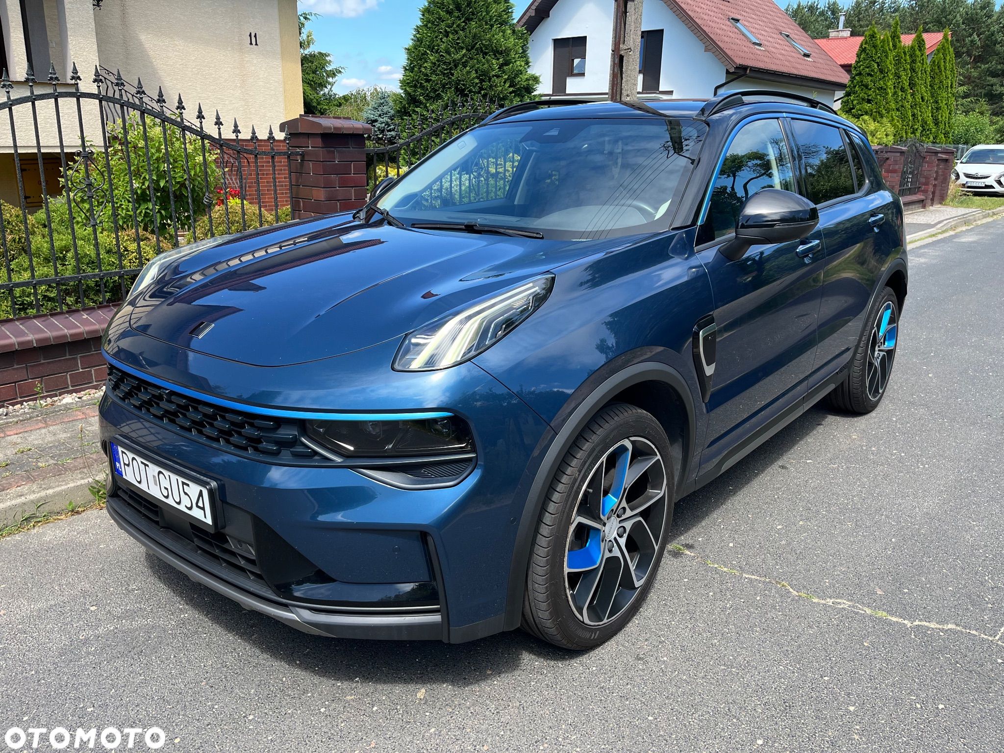 Lynk & Co 01 PHEV - 1