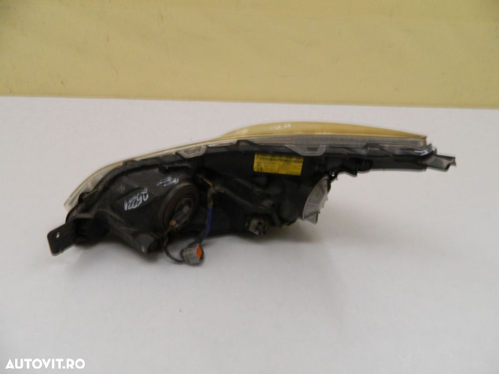 Far dreapta Subaru Outback facelift xenon,  2012, 2013, 2014. - 6