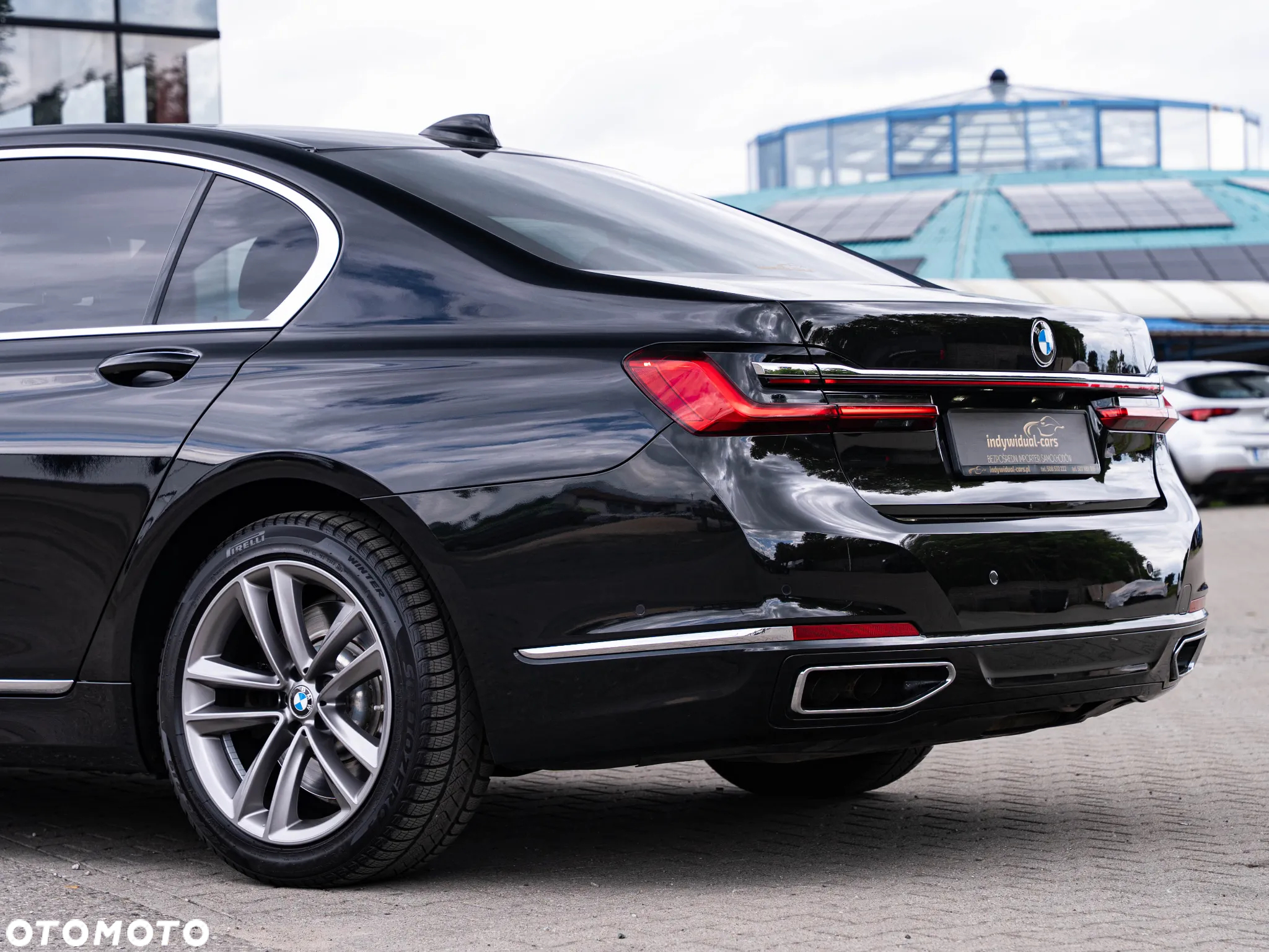 BMW Seria 7 750i xDrive - 12