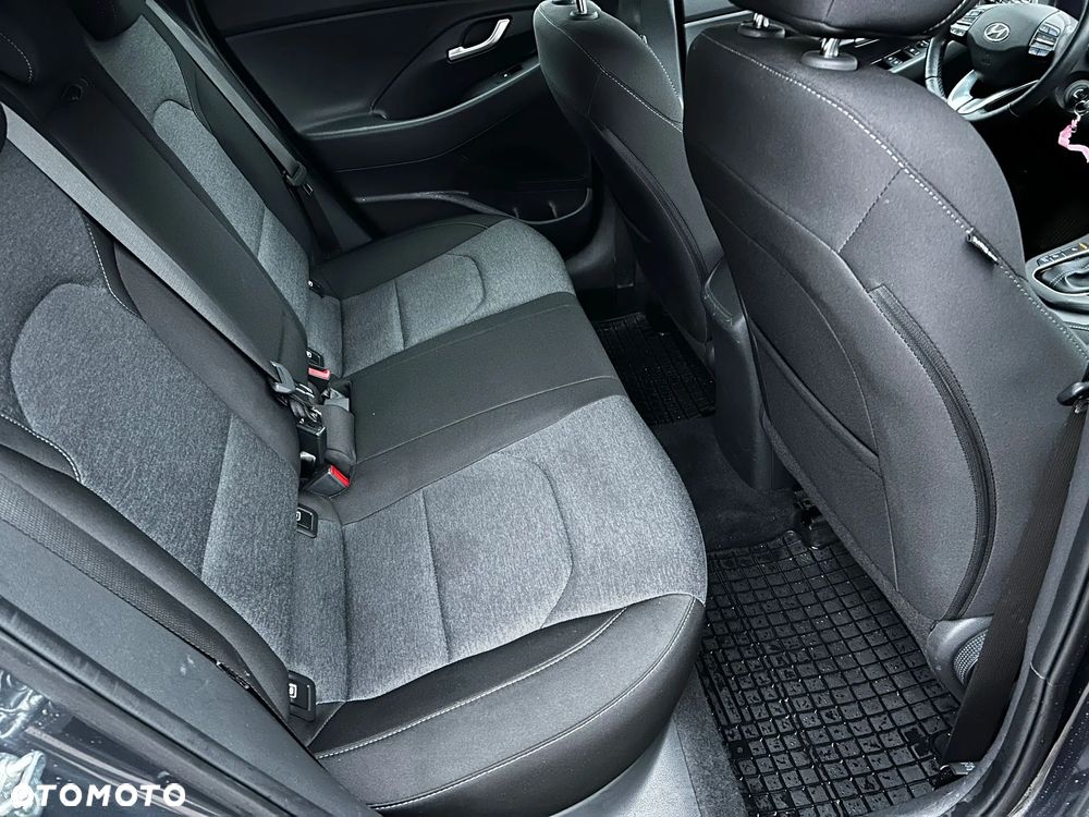 Hyundai i30 1.5 T-GDI 48V-Hybrid DCT Trend - 27