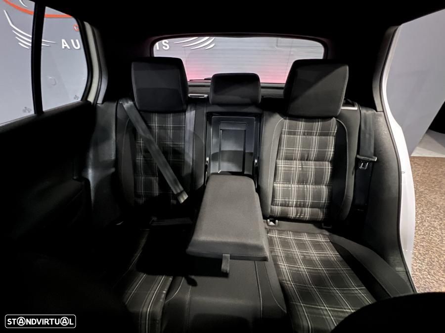 VW Golf 2.0 TDi GTD - 13