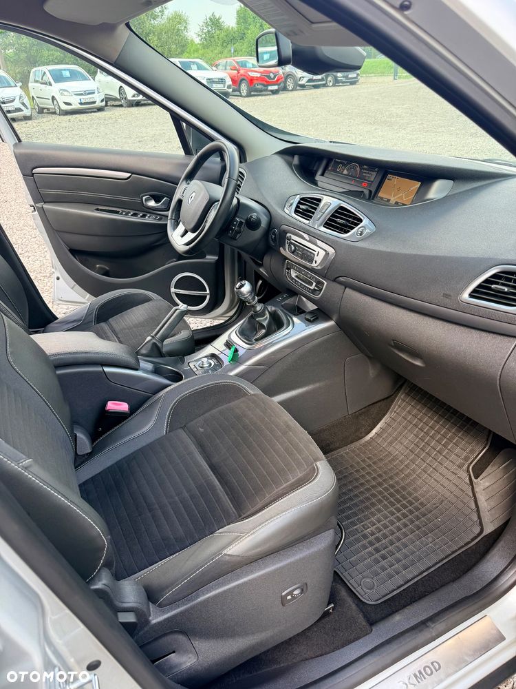 Renault Scenic Energy TCe 115 S&S Xmod Bose Edition - 9
