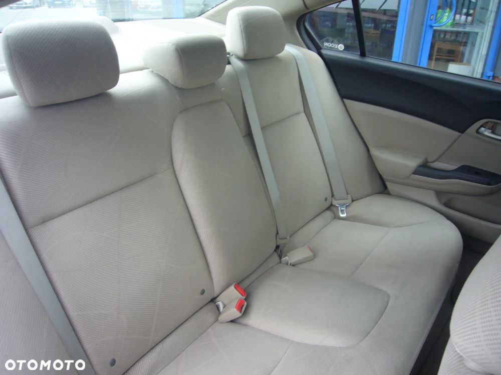 Honda Civic 1.8 Comfort - 17