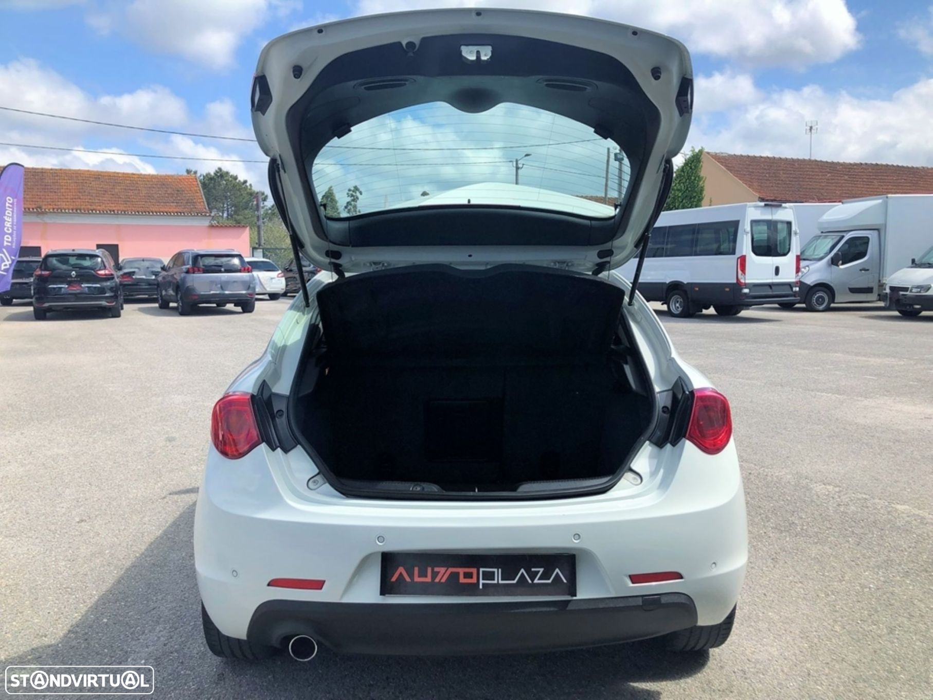 Alfa Romeo Giulietta 1.6 JTDm Exclusive - 30
