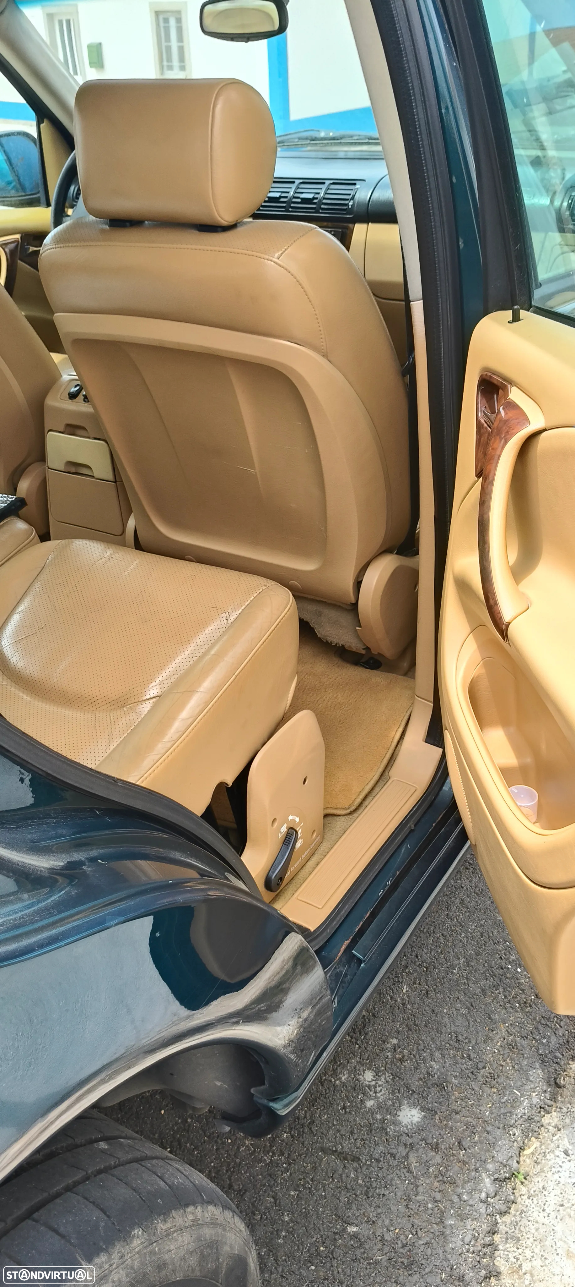 Mercedes-Benz ML 430 Standard - 11