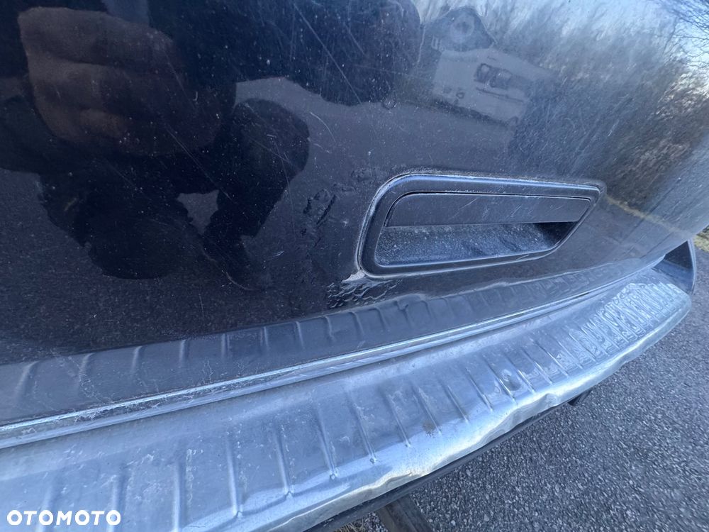 Volkswagen Multivan - 14