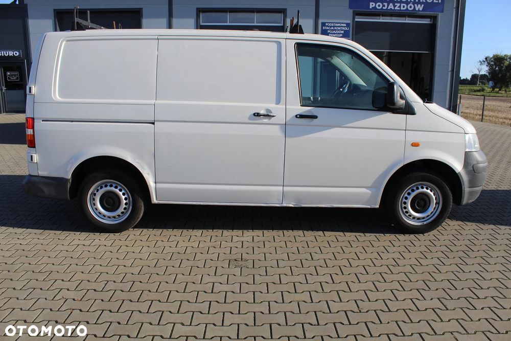 Volkswagen Transporter T5 - 4