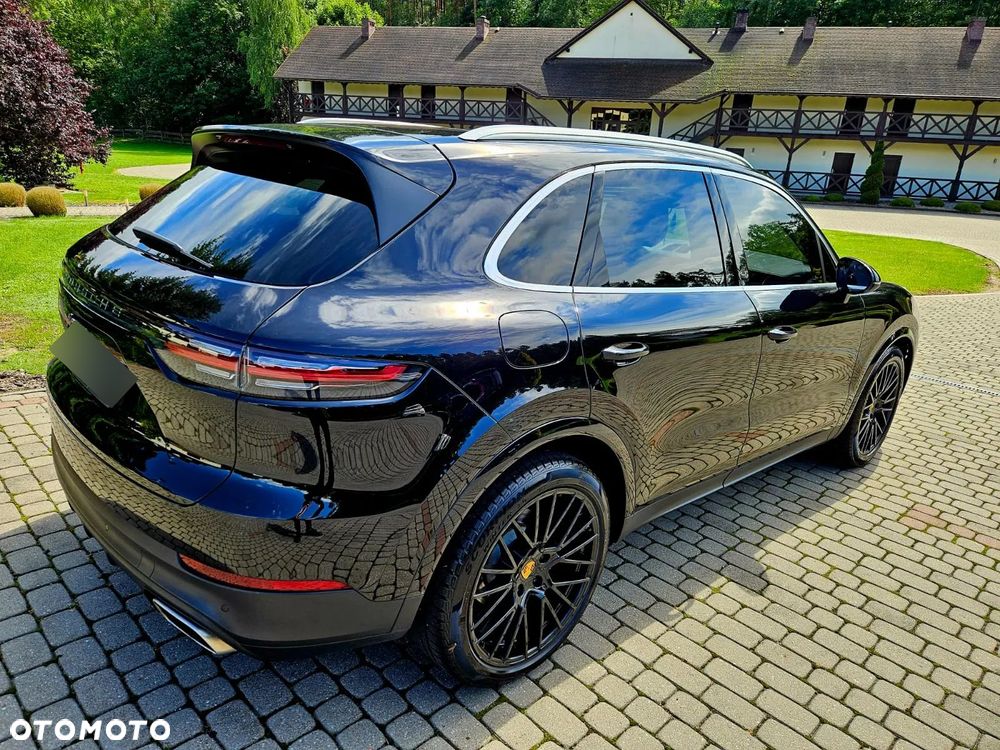 Porsche Cayenne Standard - 28