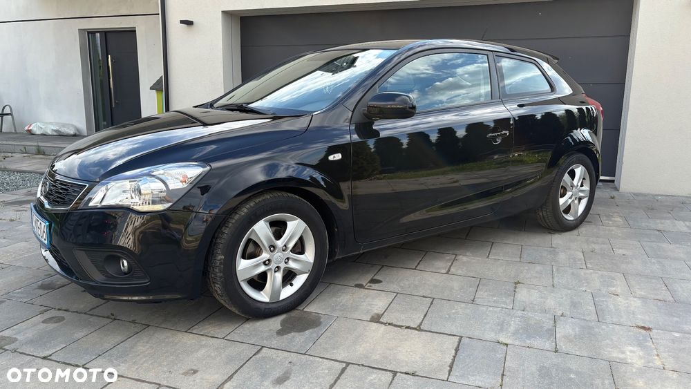Kia Ceed 1.6 CRDi ISG Vision - 8
