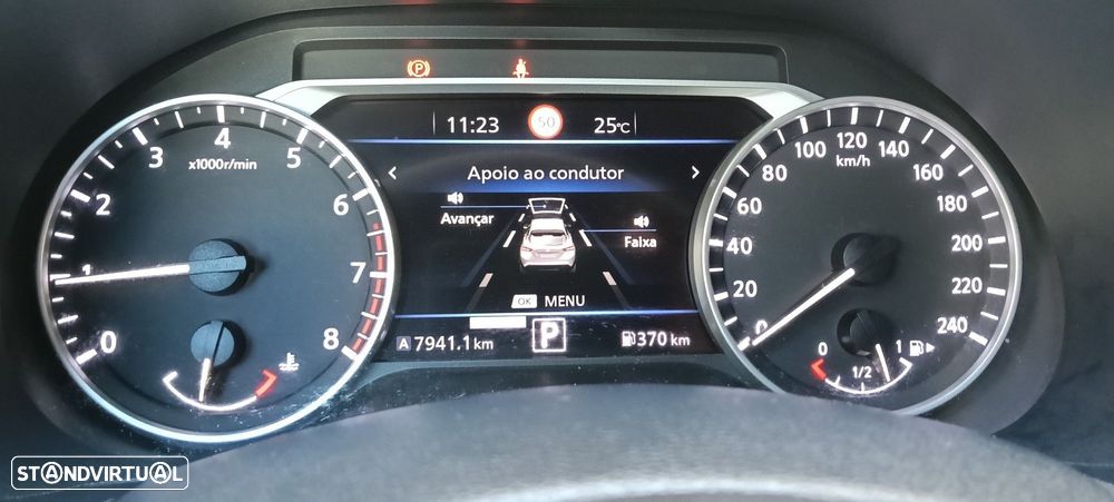 Nissan Juke 1.0 DIG-T N-Connecta - 9