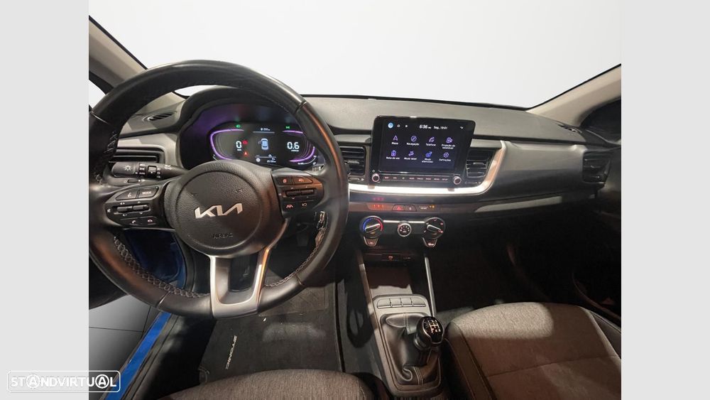Kia Stonic 1.2 MPi Dynamic - 11