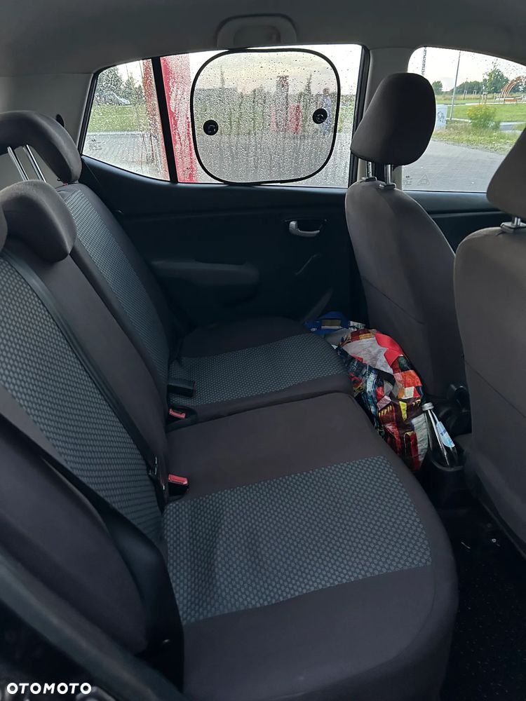 Hyundai i10 - 9