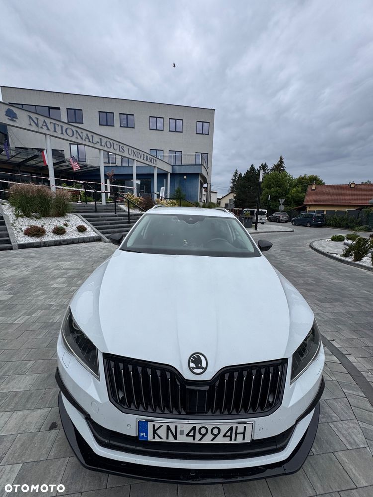 Skoda Superb 2.0 TDI L&K DSG - 12