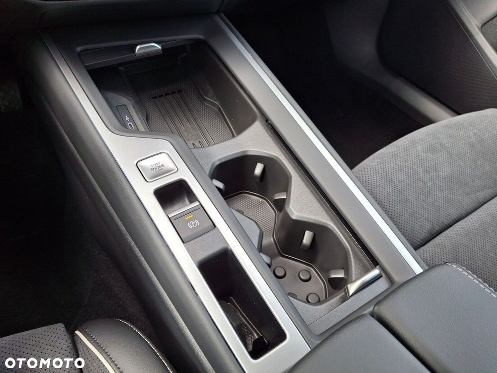 Volkswagen Passat - 37