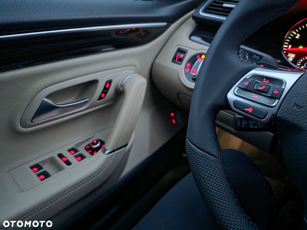 Volkswagen CC 2.0 TSI DSG - 23