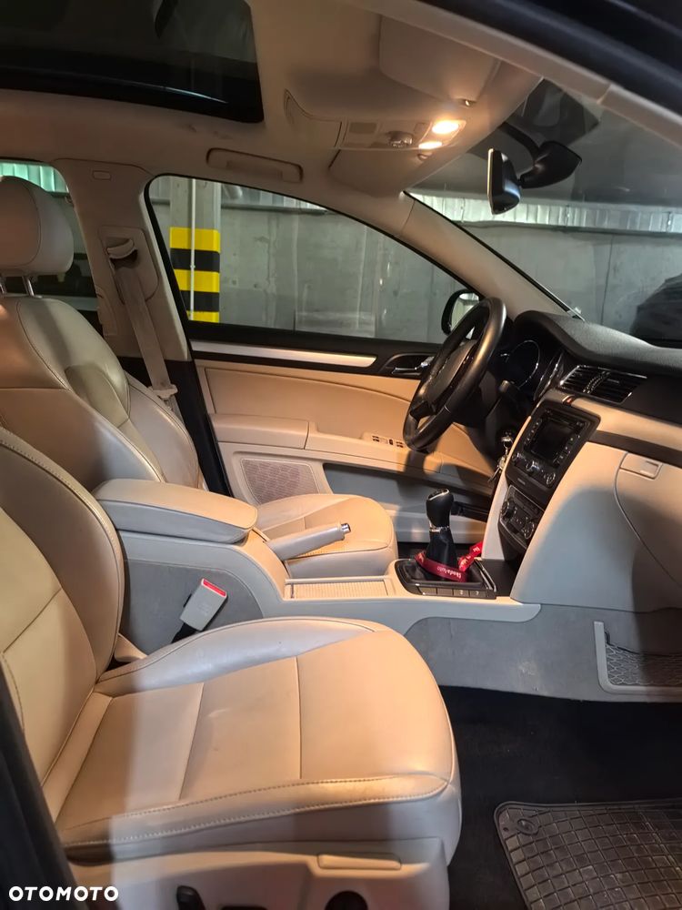 Skoda Superb 1.6 TDI Elegance - 21