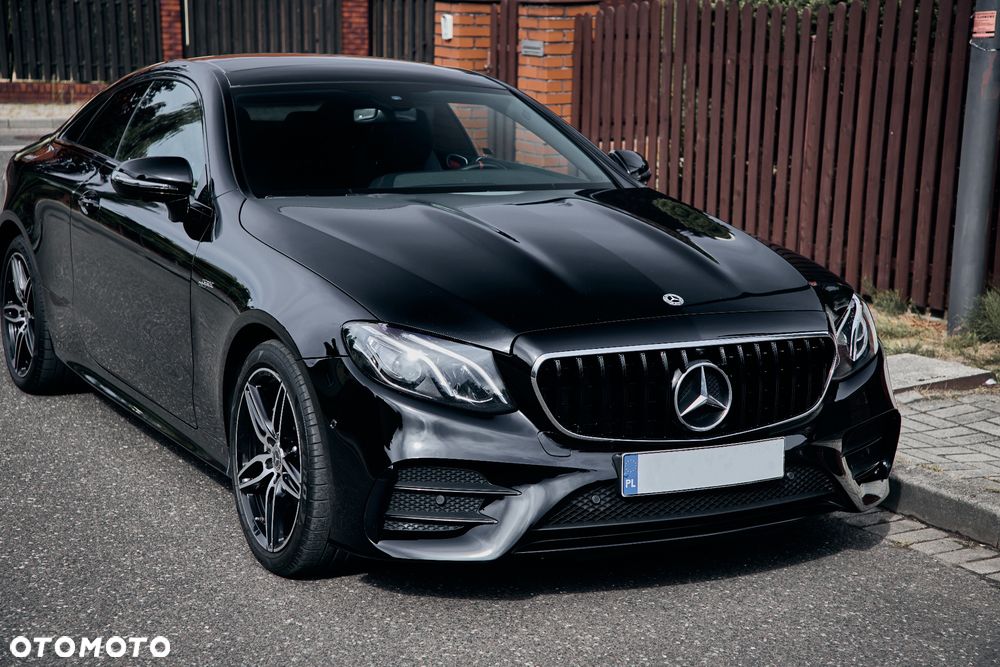 Mercedes-Benz Klasa E - 1