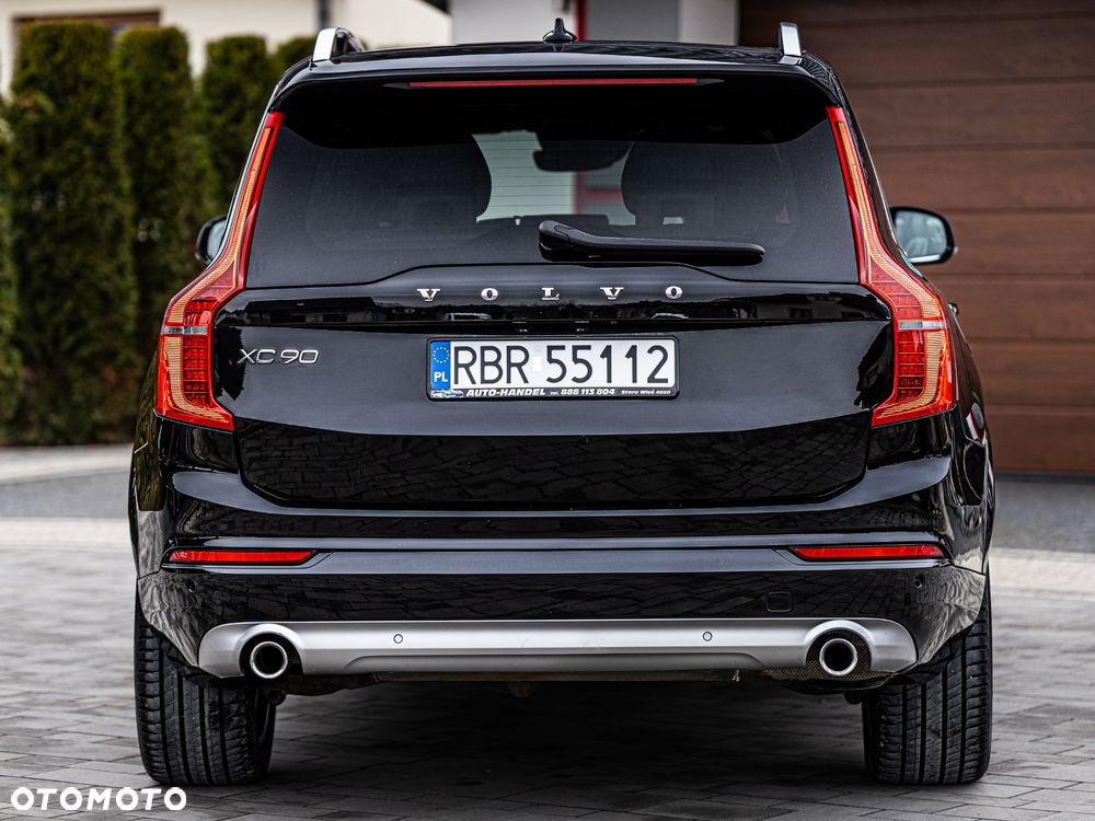 Volvo XC 90 B5 D AWD Geartronic Momentum Pro - 17