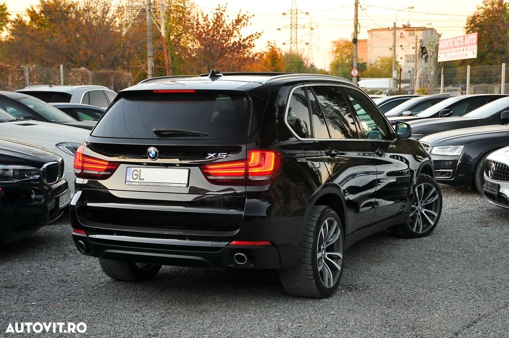 BMW X5 xDrive30d Sport-Aut. - 4