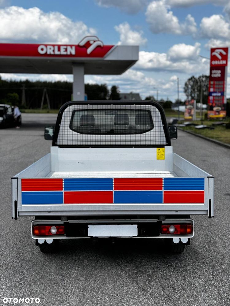 Volkswagen Transporter - 14