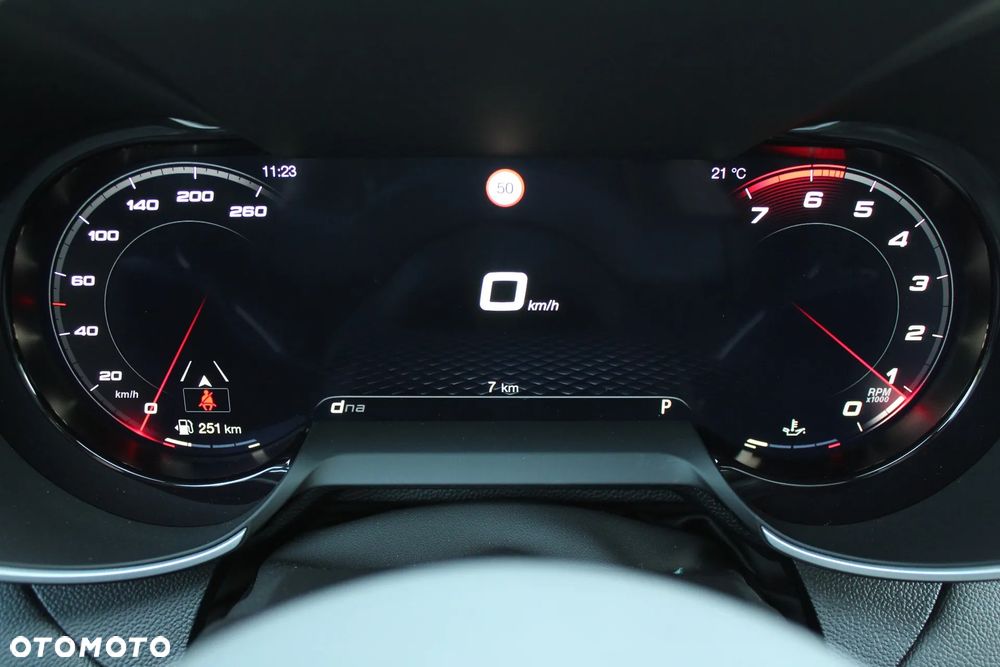 Alfa Romeo Giulia 2.0 Turbo Veloce Q4 - 12