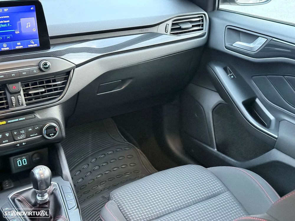 Ford Focus SW 1.5 TDCi EcoBlue ST-Line - 12