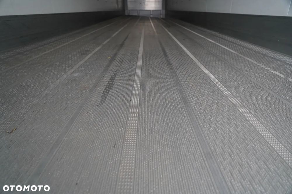 Schmitz Cargobull CHŁODNIA / THERMO KING SLX 300 / DOPPELSTOCK / 2025 ROK / - 24
