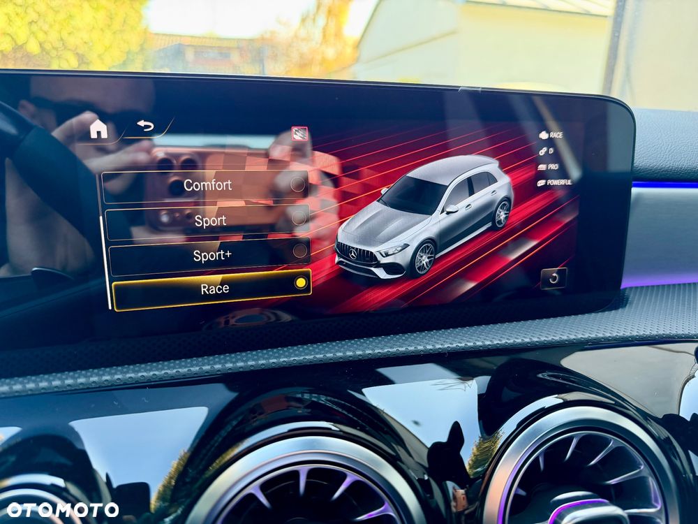 Mercedes-Benz Klasa A 45 S AMG 4-Matic 8G-DCT - 25