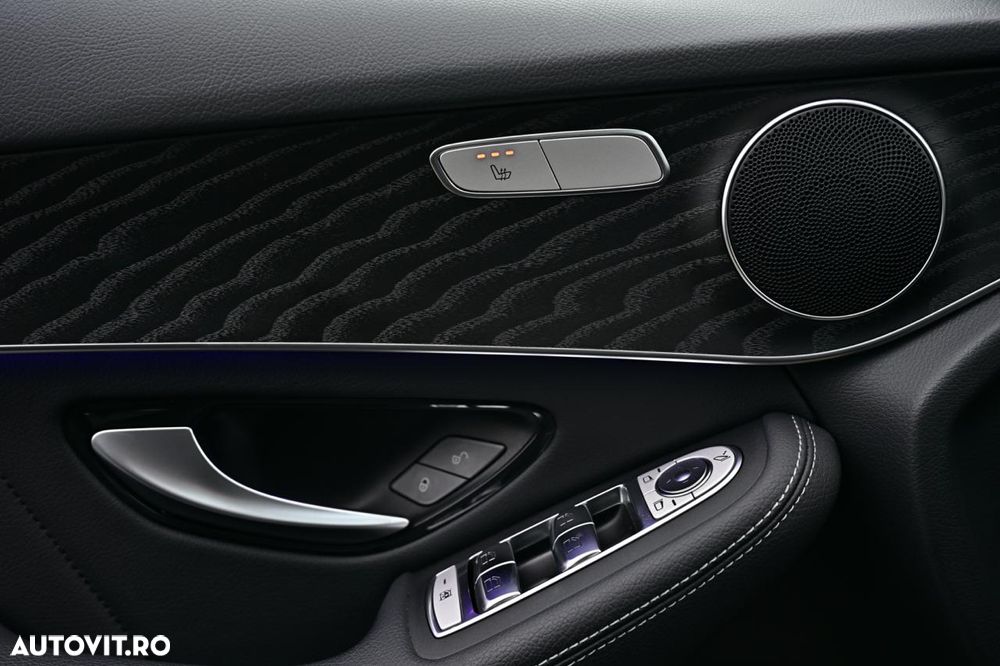 Mercedes-Benz GLC 300 d 4MATIC 9G-TRONIC AMG Line Plus - 20